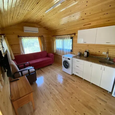Holiday home Lynabungalow *
