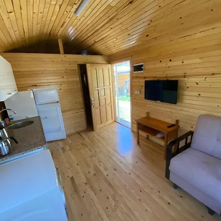Holiday home Lynabungalow *